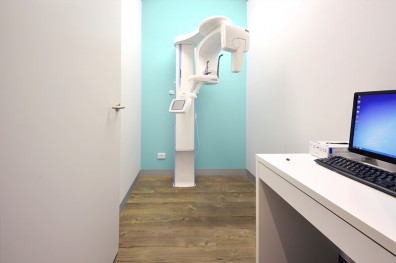 United Smiles | Teeth Whitening System - Dentist Mernda